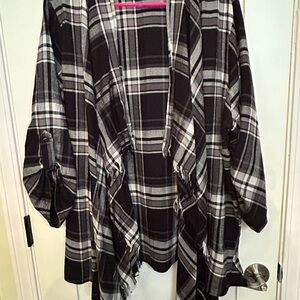 Maurices Black and Gray Plaid Cape